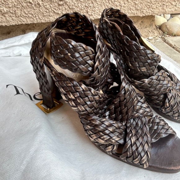 Gucci Brown Leather Braided Open Toe Heels - Size 7 - Picture 6 of 7